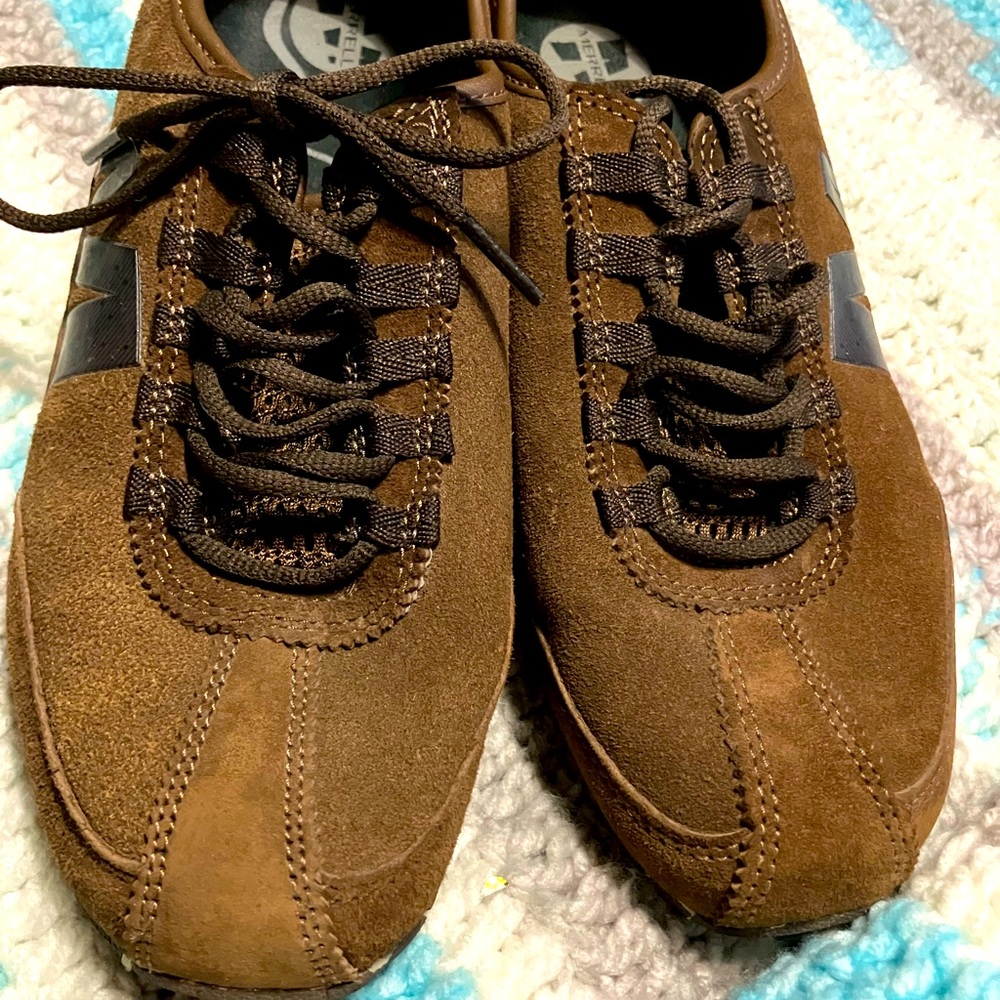 Merrill’s dark earth women’s shoes